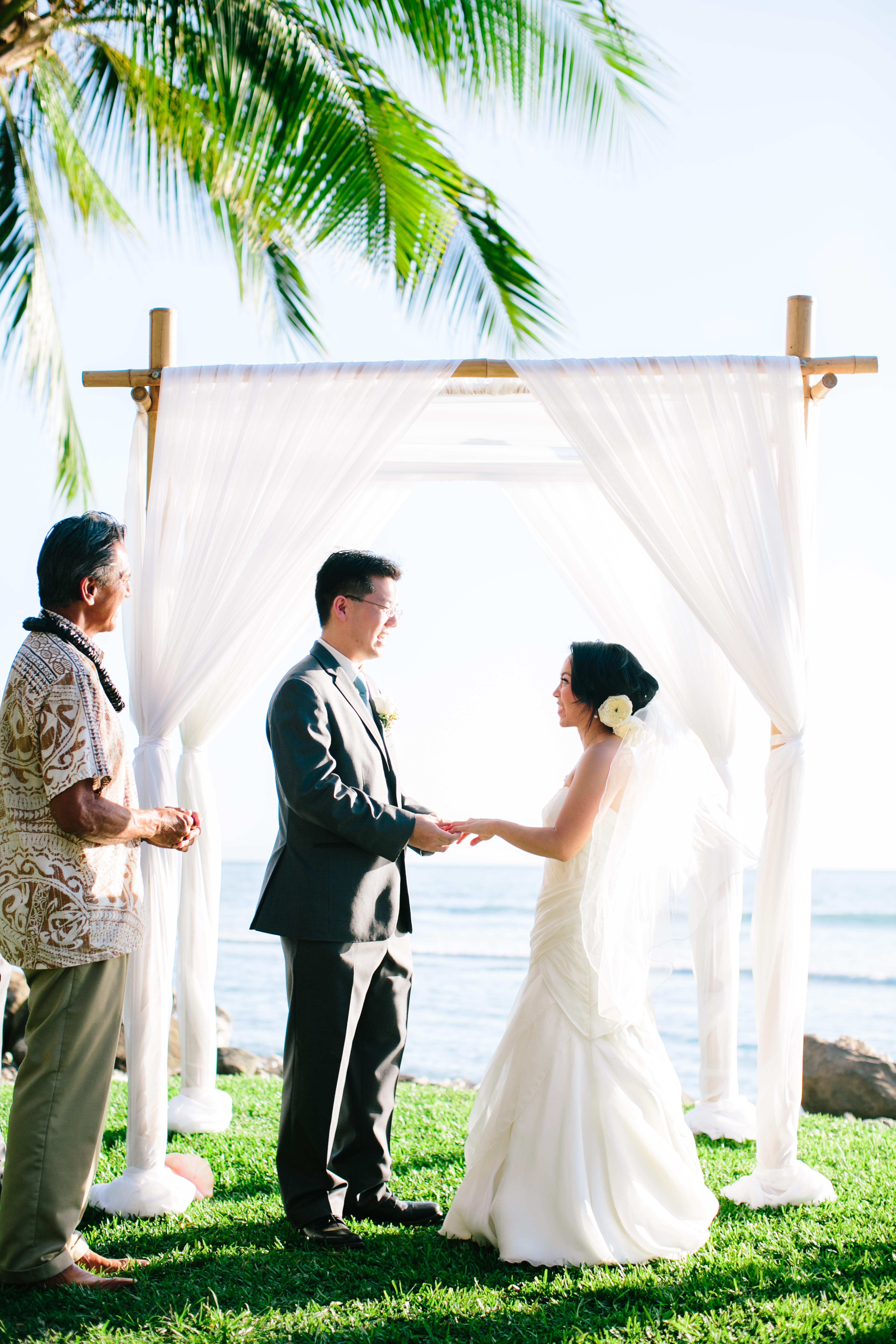 Olowalu Plantation House Wedding by Mirelle Carmichael Photography - Maui Wedding Ceremony