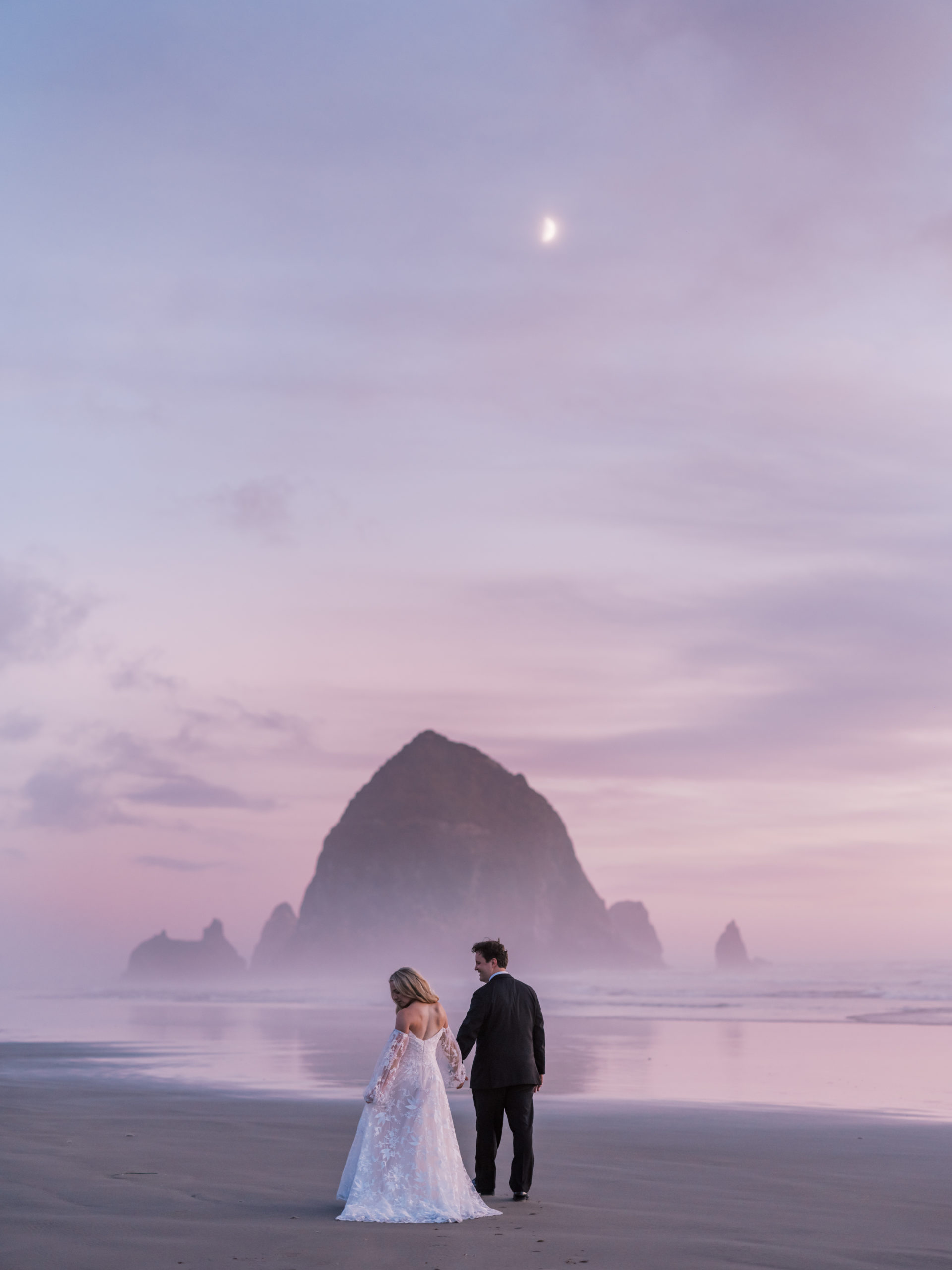 Cannon Beach Wedding - Anne and John at Surfsand Resort