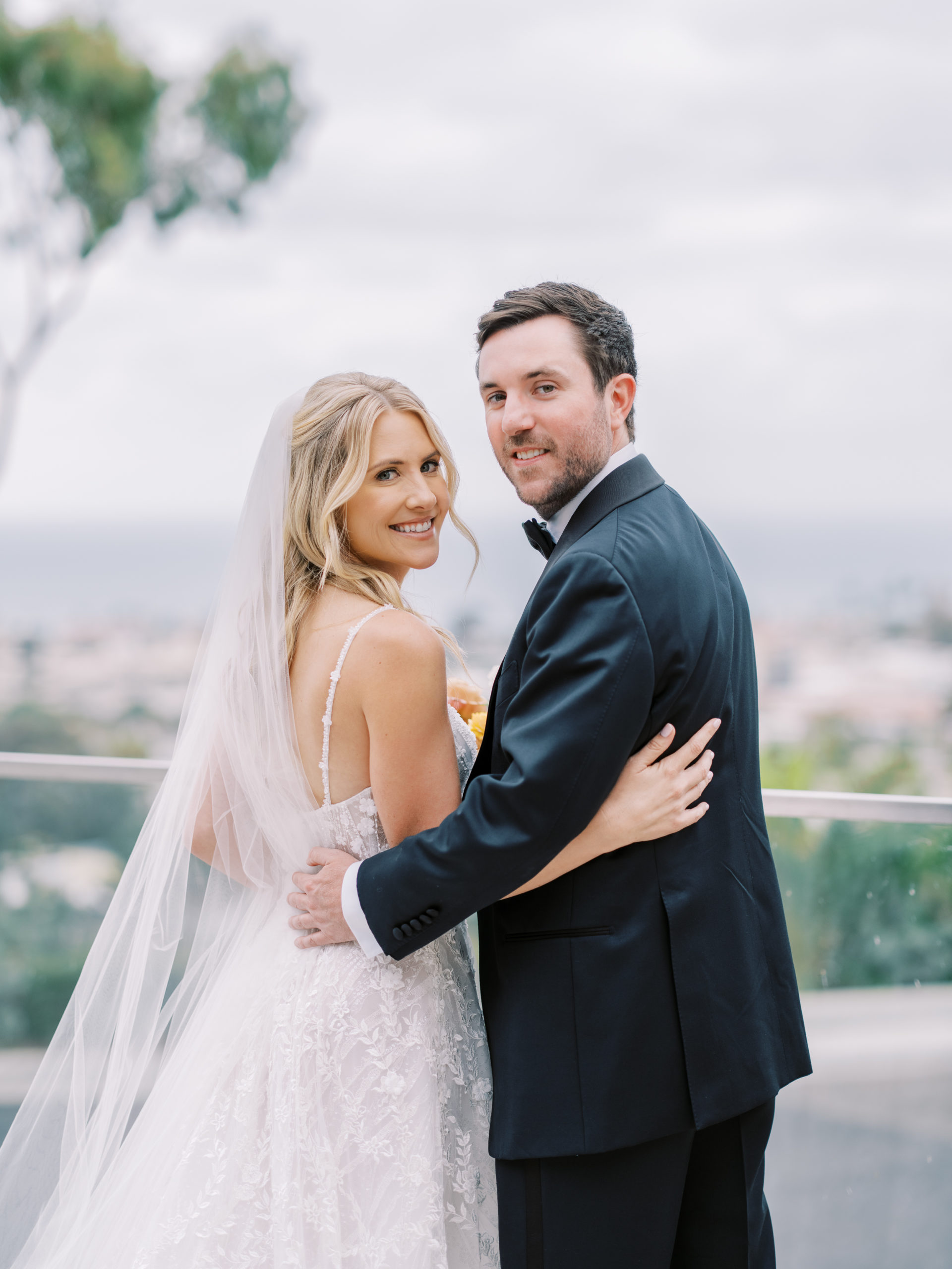 La Jolla Country Club Wedding Bride and Groom overlook city