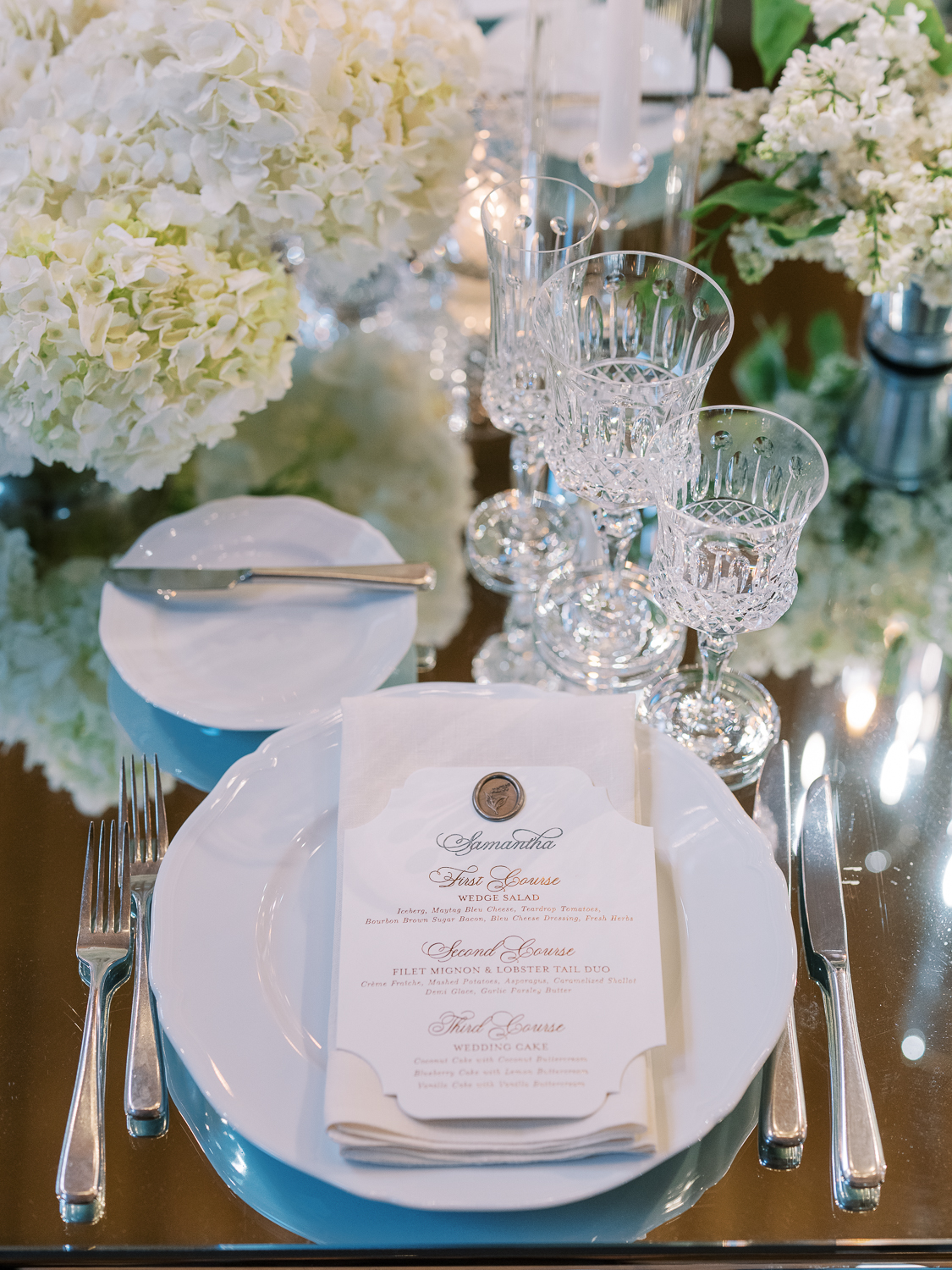 Luxury place setting at La Jolla wedding